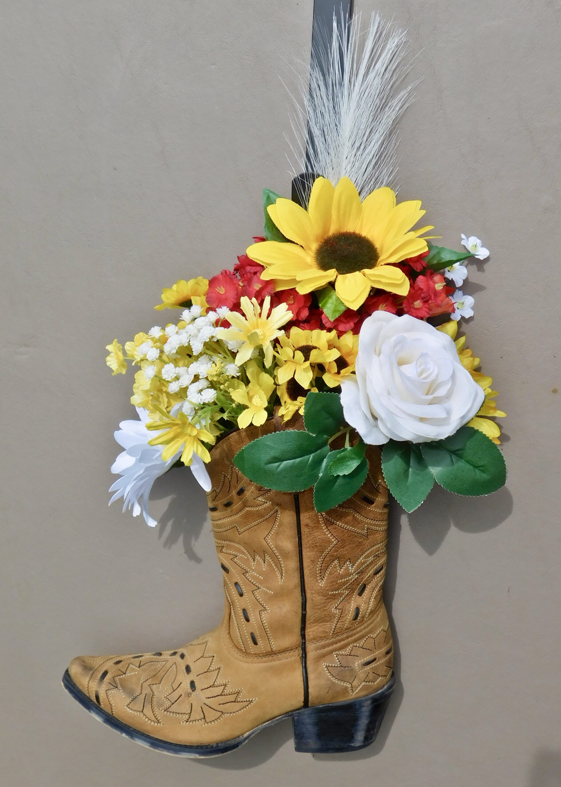 Floral Cowboy Boot Décor