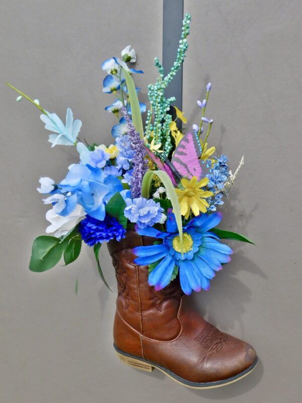 Floral Cowboy Boot Décor