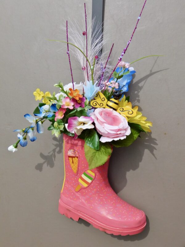 Floral Rainboot Door Décor
