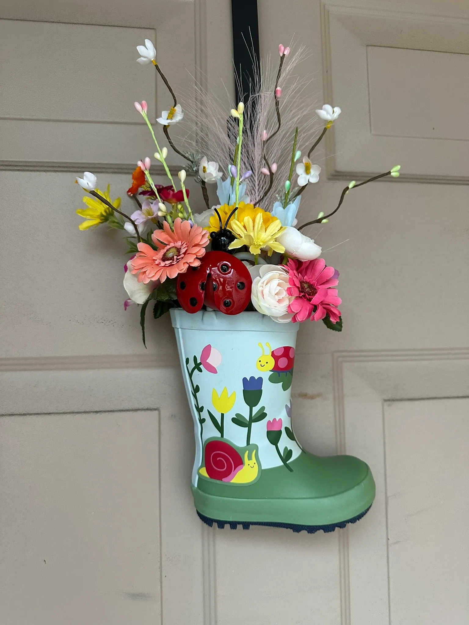 Floral Rainboot Door Décor