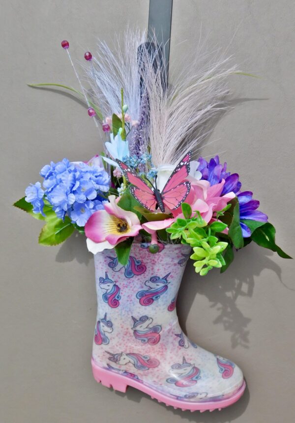Floral Rainboot Door Décor