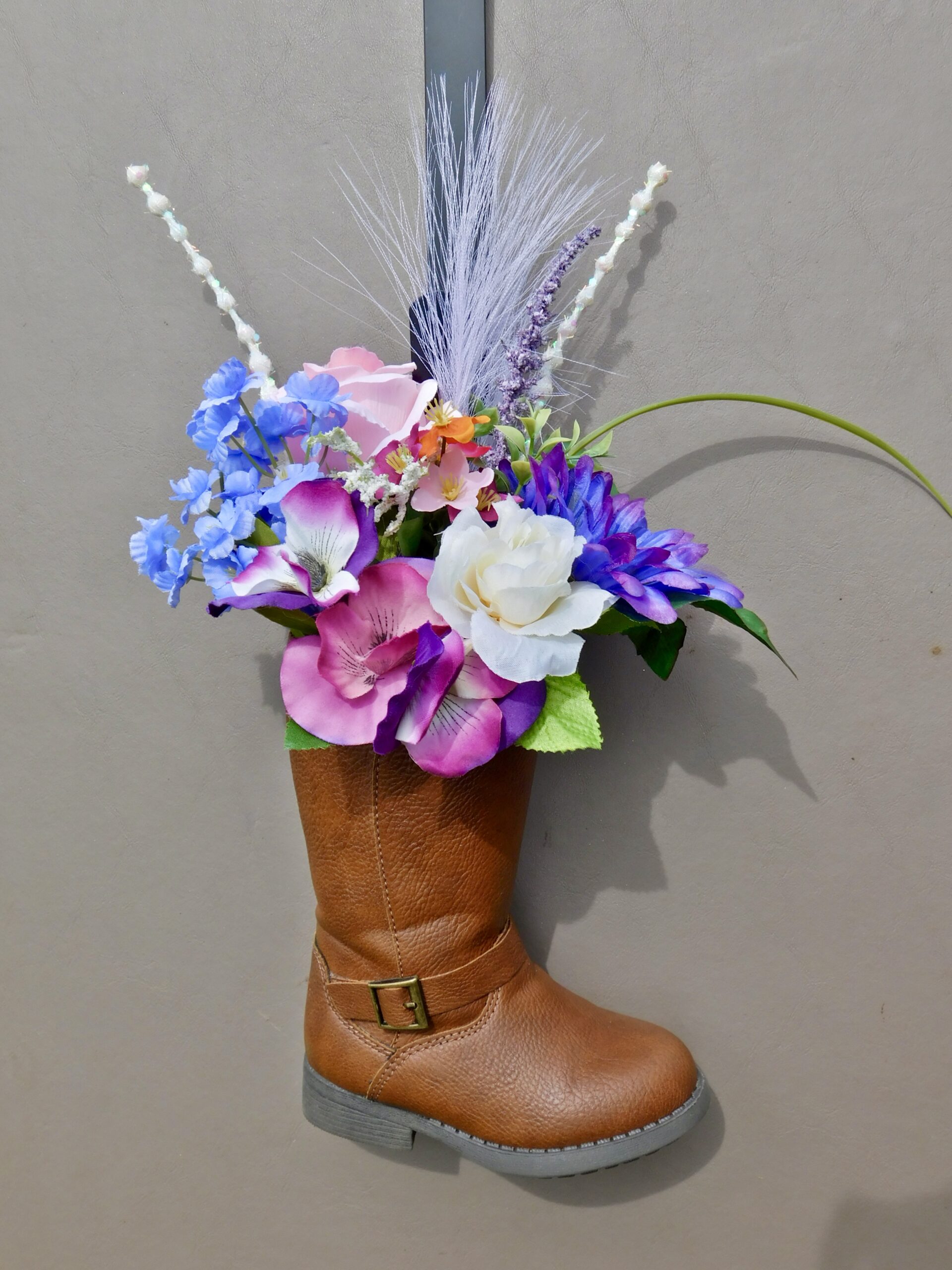 Floral Cowboy Boot Décor