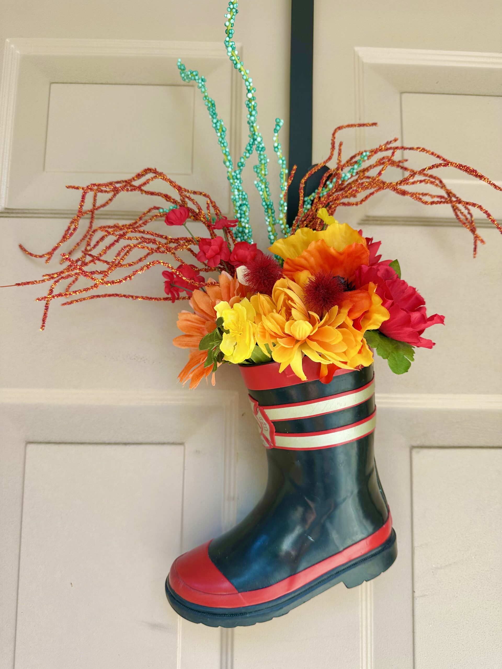 Floral Rainboot Door Décor